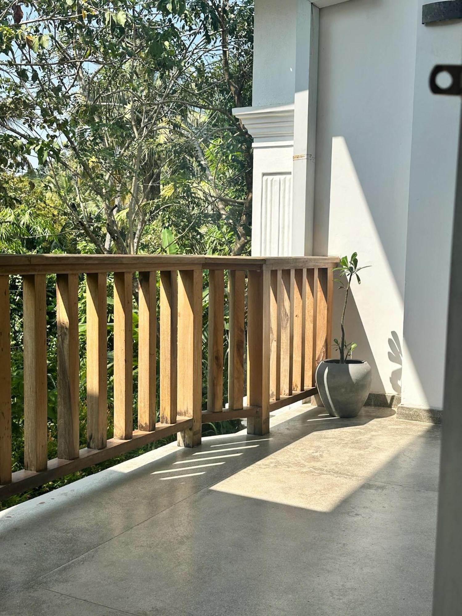 Watu House Hotel Dikwella Kültér fotó